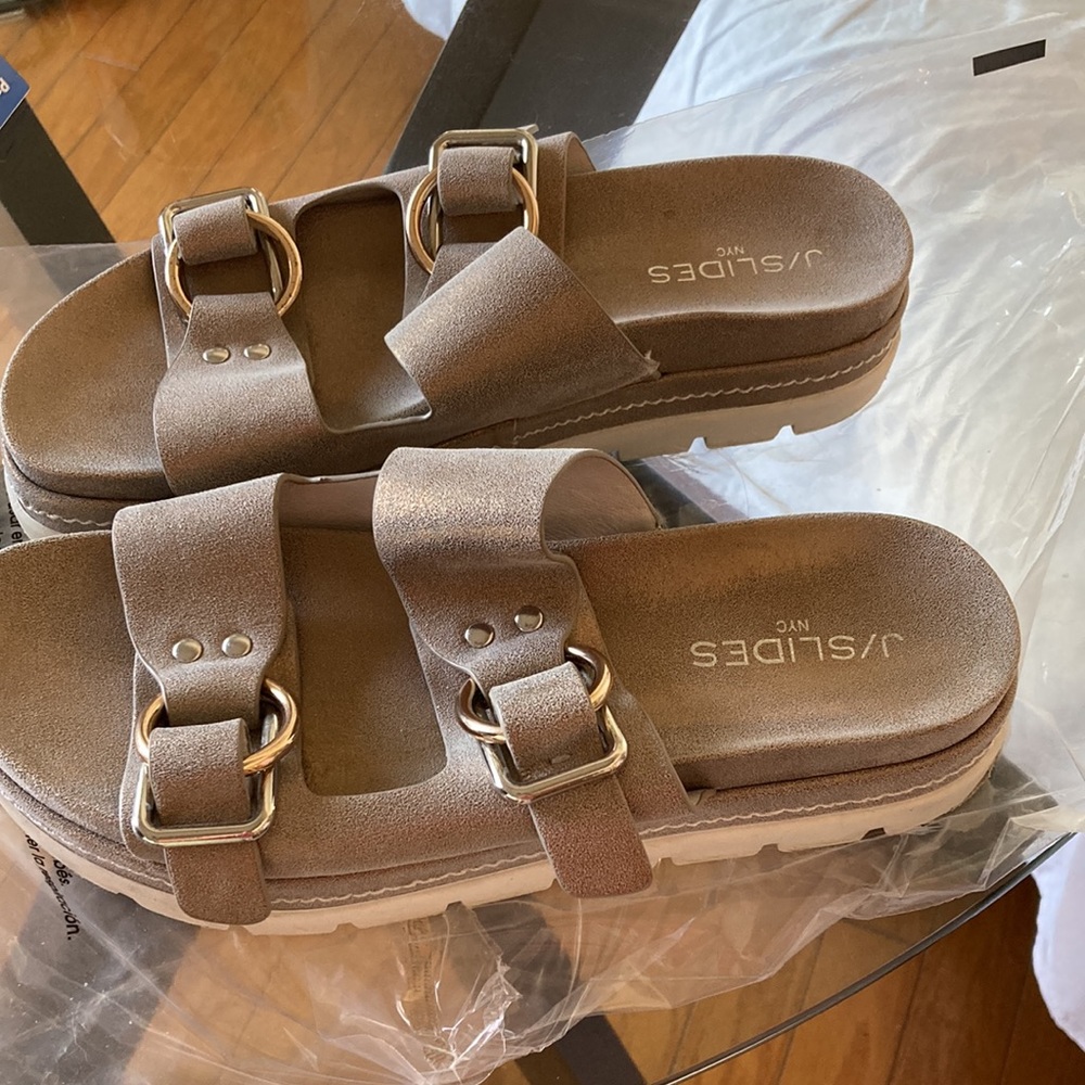 Birkenstock Styled  Slides NEW YORK CITY - Picture 4 of 10